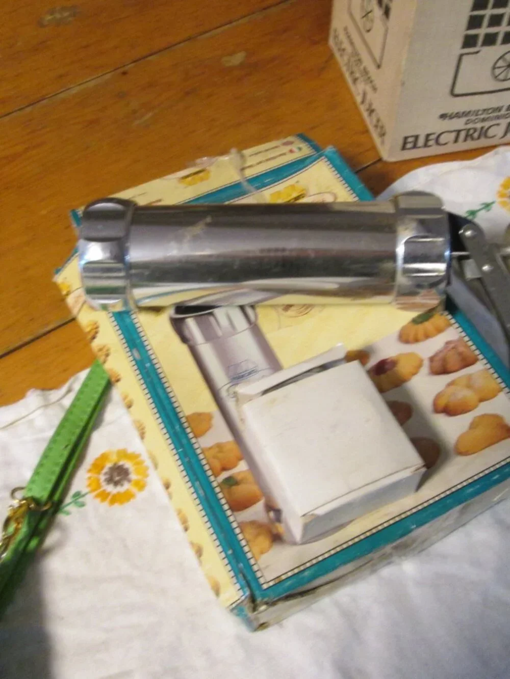 Unique Vintage never used
